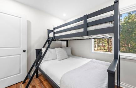 Cozy Forest Hideaway in Incline Village Private Balcony Sierra Solace by AvantStay - Foto 21