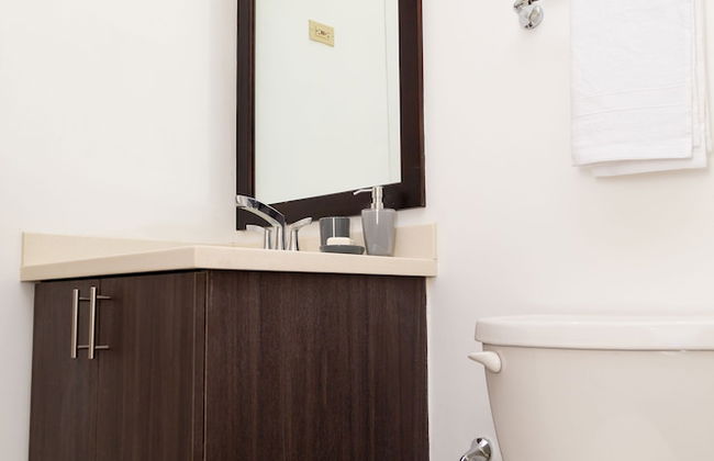 Executive Suites at The Bromptons - Photo 11