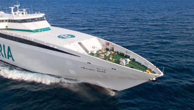 Ferry to Menorca from Alcudia - Foto 5