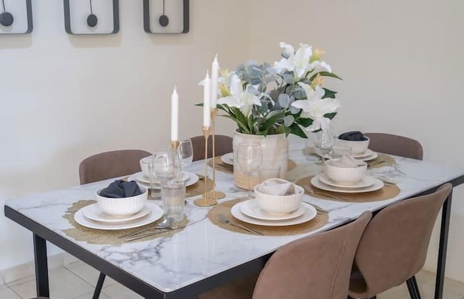 Vogue - Spacious 3BHK Greens & Views - Photo 18