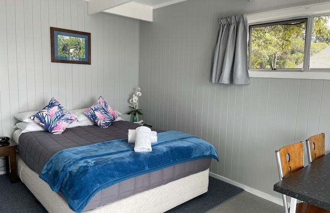 Motutere Bay Top 10 Holiday Park - Photo 35