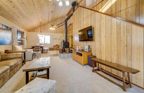 6 Mi to Sugar Bowl Resort Soda Springs Cabin! - Foto 5