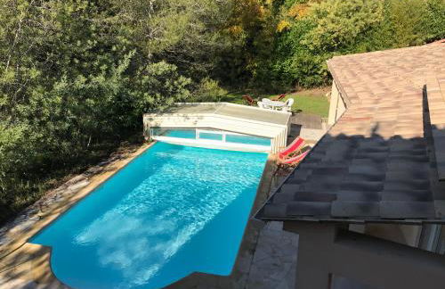 06D - Appartement spacieux avec terrasses, jardin et piscine - Foto 24