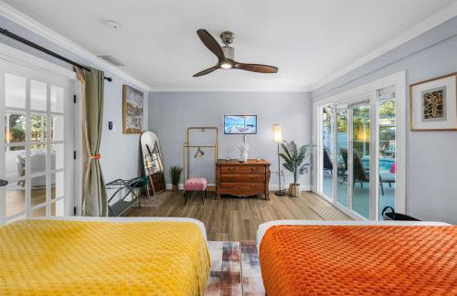 Stunning Gem Home w Heated Salt Pool & Game Room - Foto 59