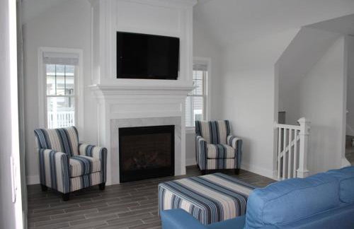 Sunday To Sunday, Elevator, Beach Badges, Roof Top Deck, Wifi, Bay Side 4 Bedroom, 3 Bath Townhouse 14056 - Foto 3