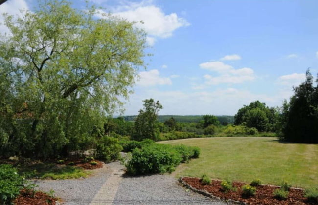 Bungalow in Noiseux With Wood-fired Hot Tub - Foto 23