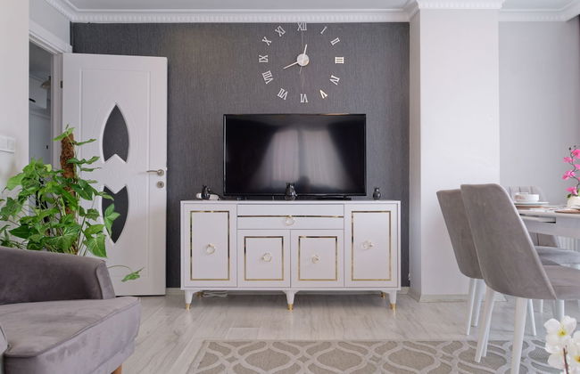 Stunning Gorgeous 2 BR near Golden Horn - Foto 17