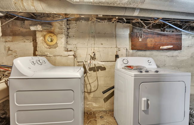 Cozy Renovated 19th Century Home, 5 Min to OSU! 3 Bedroom Home by Paula - Foto 34