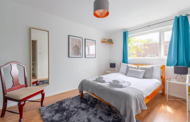 Bright 3 Bedroom House With Terrace, 16 Mins to Big Ben - Foto 8