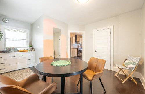 Quaint Indy Getaway in SoBro-Family Friendly - Foto 23