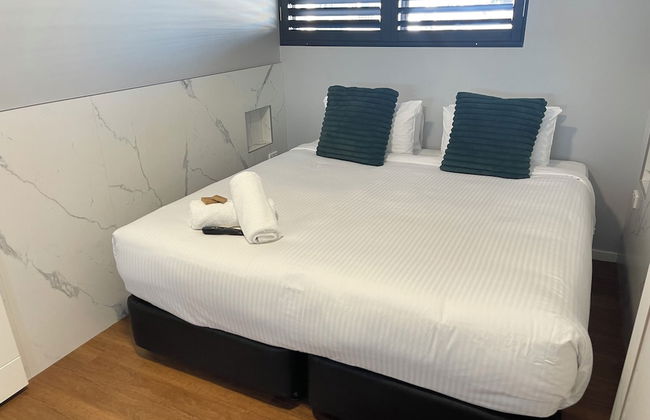 Honeysuckle Executive Apartments - Photo 1