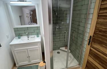 Charmante maison Provençale avec grand jardin - Photo 17