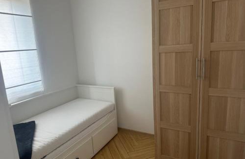 Sosnowy Nadmorski Zakątek blisko plaży z parkingiem - Foto 20