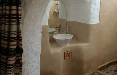 Cuevas del Cipres - Photo 10