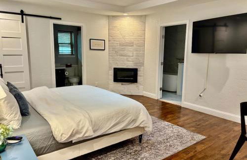 5BR Family Oasis with Pool and Game Room - Foto 19