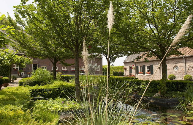 Charming Holiday Home in Baarlo With Terrace - Photo 32