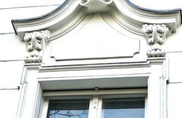 Ground Floor in Villa in Charlottenburg Garden View - Foto 13