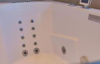 Suite & Spa - Jacuzzi - Sauna - Foto 13