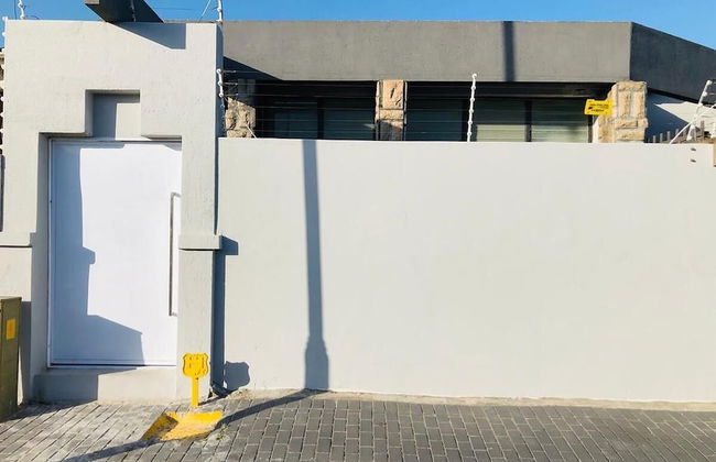 Fidem House Strand - Photo 1