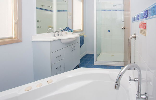 BIG4 Batemans Bay At Easts Riverside Holiday Park - Photo 58