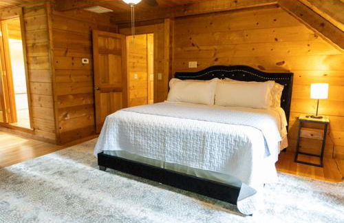 Serene Bourbon Cabin - Foto 13