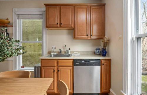 Quiet Downtown 2BR Oasis - The Nomad - Foto 13