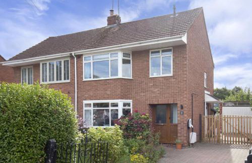 Charming 2-Bed Home in Stonehouse - Foto 3