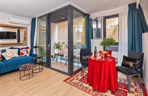 Perfect Downtown Apartment A217 - Photo 2