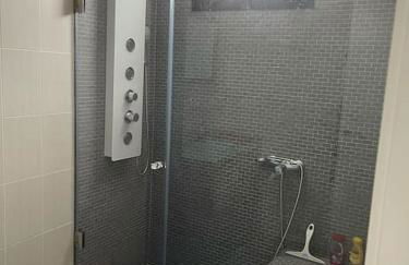 Preciosa casa con piscina - Photo 34