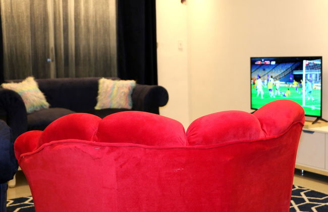 Red Flower in Palm City Compound 1 Hour to the sea - Foto 10