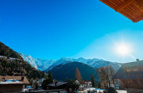 DALANIA MOUNTAIN APARTMENTS - Photo 85