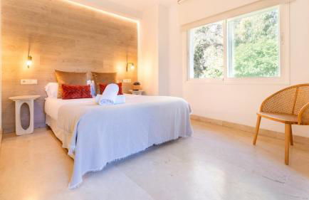 VACATION MARBELLA l Golden Mile Oasis l Family friendly l Next to the beach and Puente Romano l 24-7 Security - Foto 9