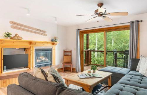 Vibrant Spacious Ski Pad Hot Tubs - Foto 1