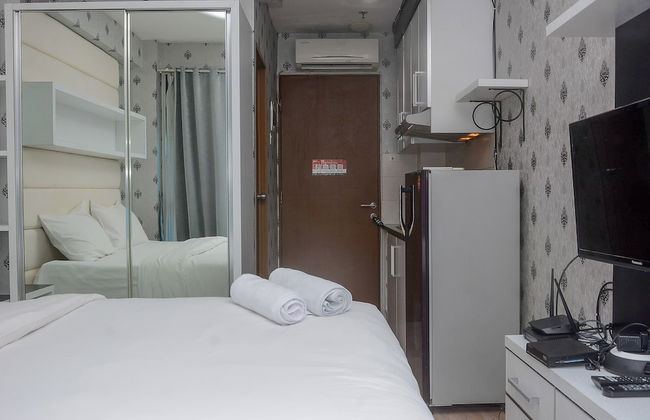 Comfort with City View Studio Tifolia Apartment - Foto 12