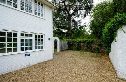 Riverwalk Apartment One - Photo 65