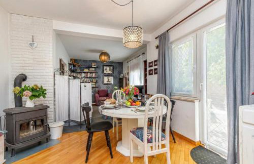 Cozy Home with Private Garden - Happy Rentals - Foto 30