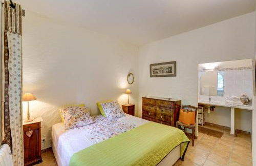 Gîtes in Mas Uzes zwembad en grote tuin - Foto 6