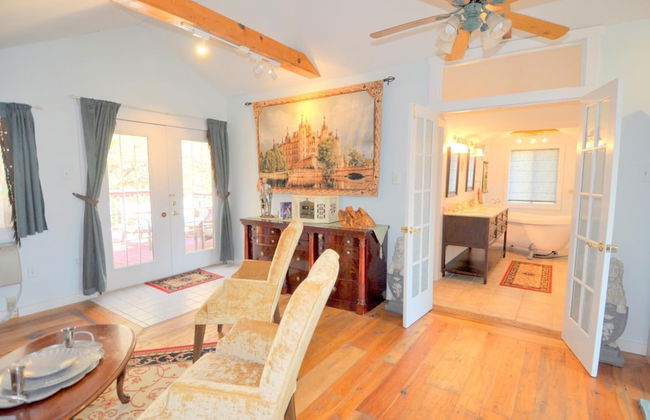 Fleur de Lis - A Knightly Abode! - Foto 17