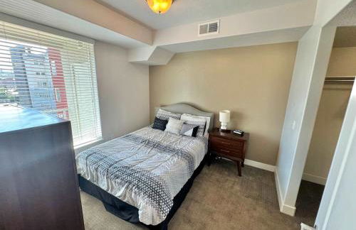 Downtown Condo with Mountain Views - Foto 7