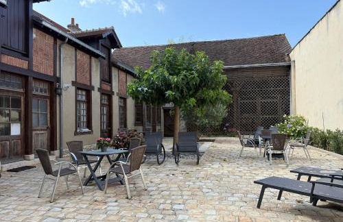 La maison Virginie 1 à 2 pers charmant central-parking gratuit- linge- fibre- proximité port lac canal piscine - Photo 3