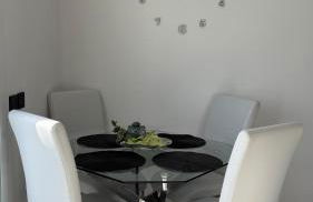 Apartamento Florkin vacacional acogedor recién reformado con vistas al mar - Photo 10