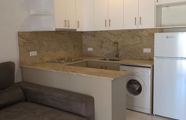 2-bed Apartment 10 min Drive to the Beach! - Foto 22