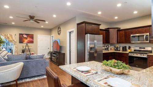 Luxury Home Downtown NAU Route 66 Snowbowl - Foto 5