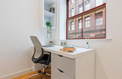 Leeds Elegant Central Flat - Sleeps 8 - View City Centre - Foto 17