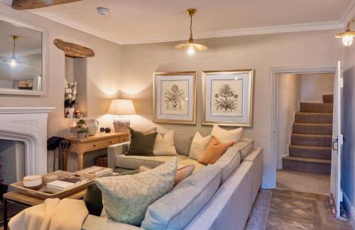 Danes Cottage - Luxury Peak District Retreat - Photo 16