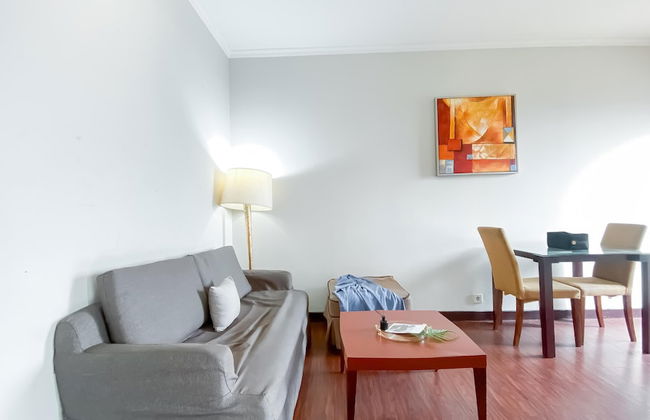 1BR Queen Bed at Ancol Marina Apartment near Dufan - Foto 25