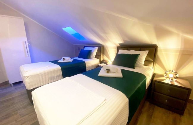 D & Sons Apartments - Photo 40