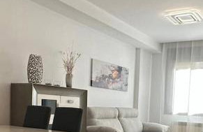Studio 14 + garaje incluido. Nuevo, elegante, acogedor. - Foto 16