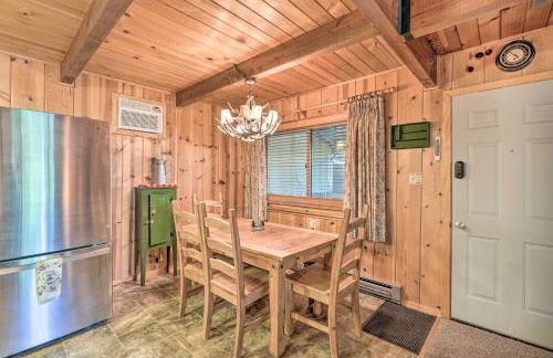 Comfortable Mi-Wuk Village Cabin Hike and Ski! - Foto 10