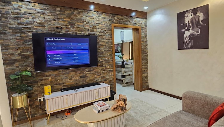 Serene Manor Captivating 1-bed Apartment in Lekki - Foto 1, Imagen principal
